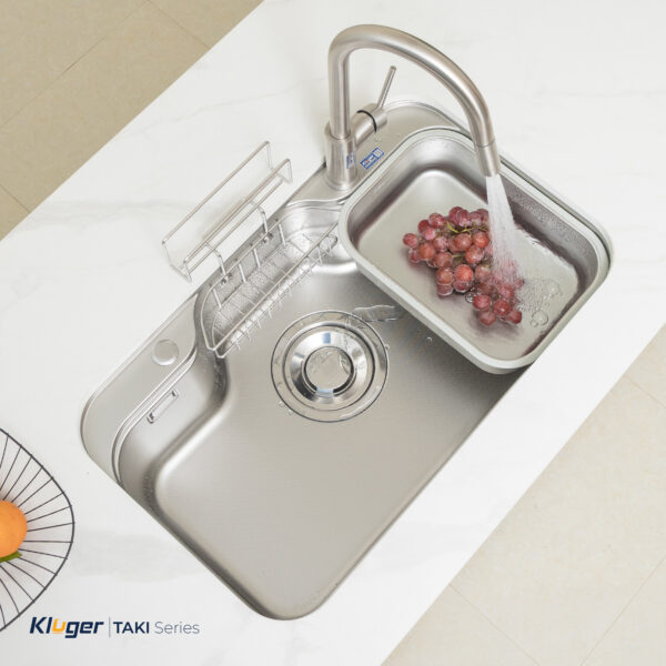 Chậu rửa bát Kluger KT7848FS Plus tích hơp thêm phụ kiện đa năng
