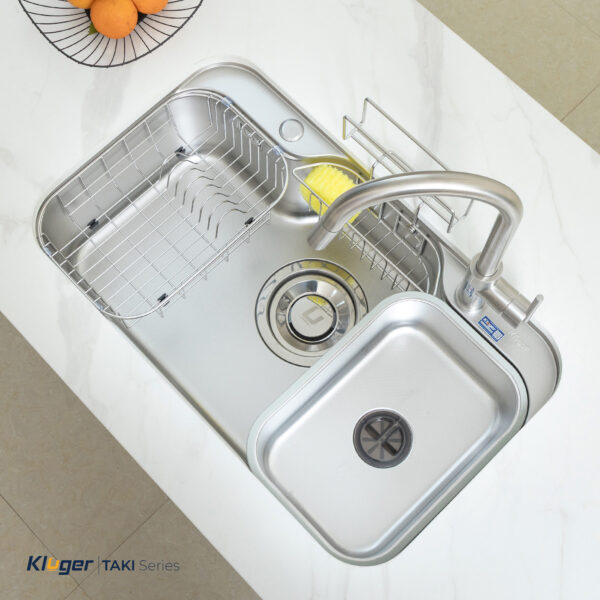 Chậu rửa bát Kluger KT7848FS Plus tích hơp thêm phụ kiện đa năng