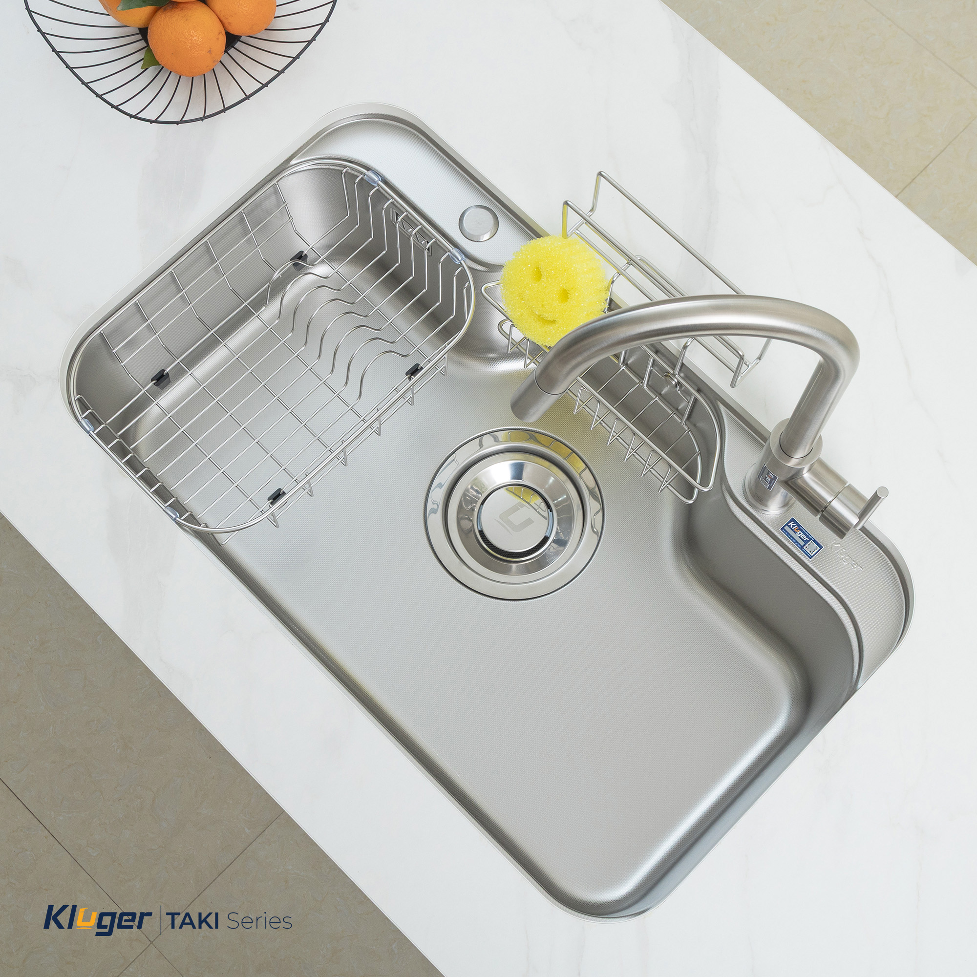 Chậu rửa bát Kluger KT7848FS Plus tích hơp thêm phụ kiện đa năng
