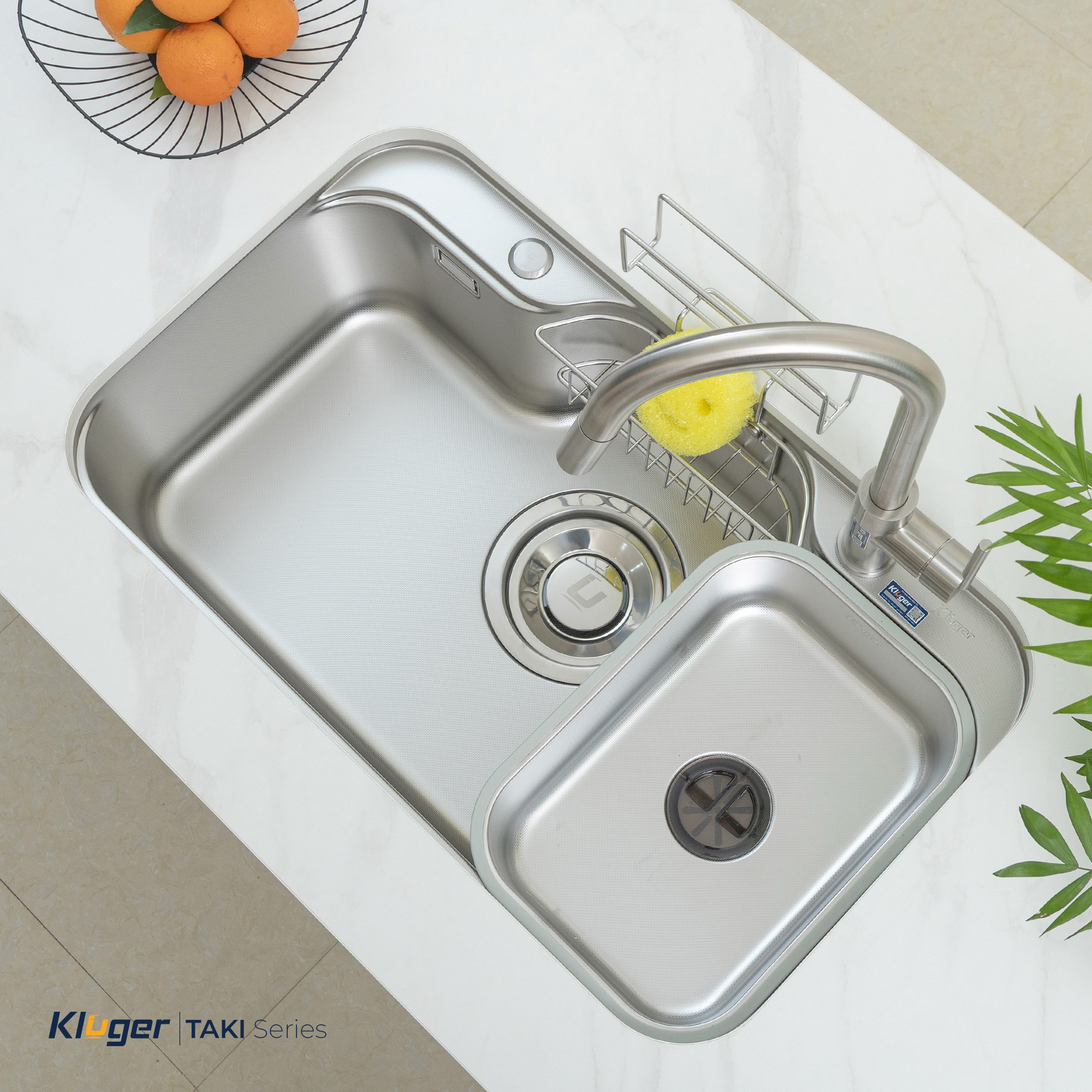 Chậu rửa bát Kluger KT7848FS Plus tích hơp thêm phụ kiện đa năng
