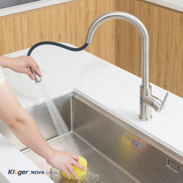 Vòi rửa bát Kluger KLF0030S thế hệ mới chống bắn té nước trong quá trình sử dụng
